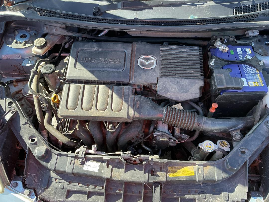 Photo '8' of Mazda Verisa