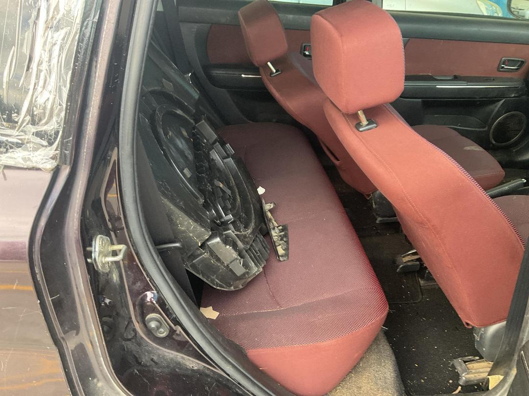 Photo '7' of Mazda Verisa