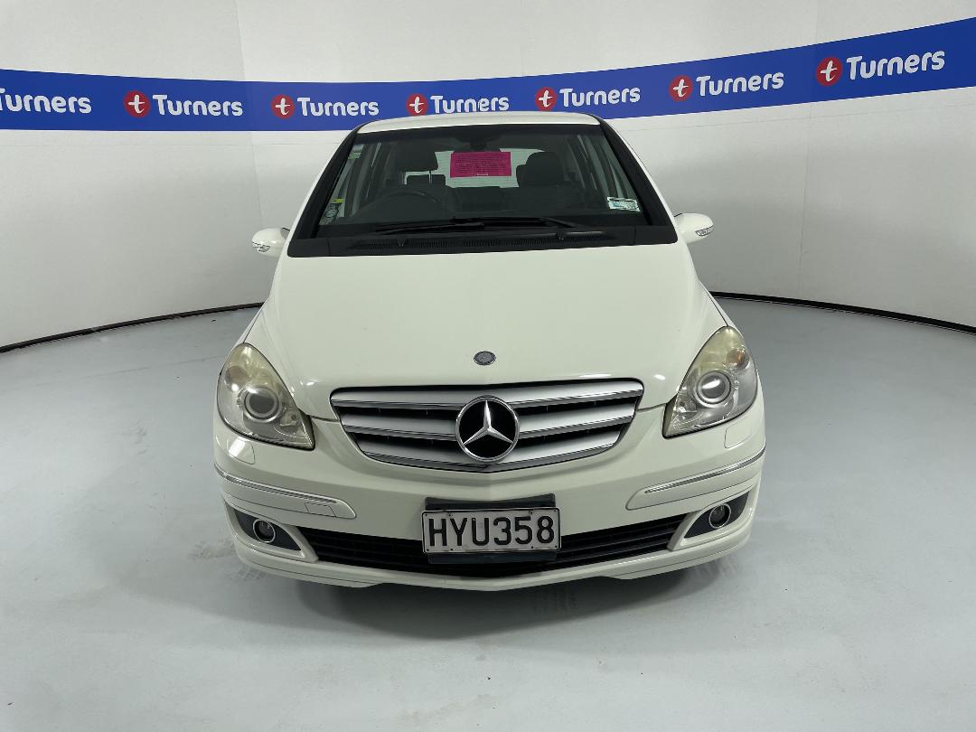 Photo '2' of Mercedes-Benz B200 Photo '2' of Mercedes-Benz B200