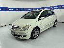 Thumbnail '3' of Mercedes-Benz B200