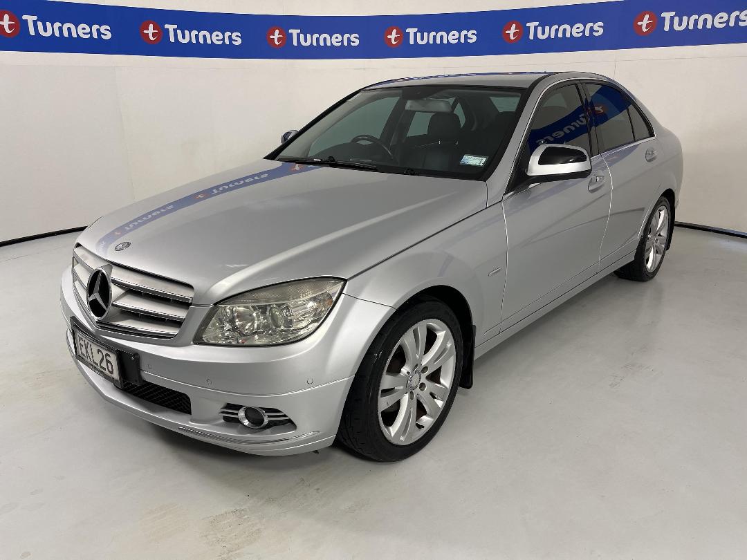 Photo '4' of Mercedes-Benz C-Class Photo '4' of Mercedes-Benz C-Class