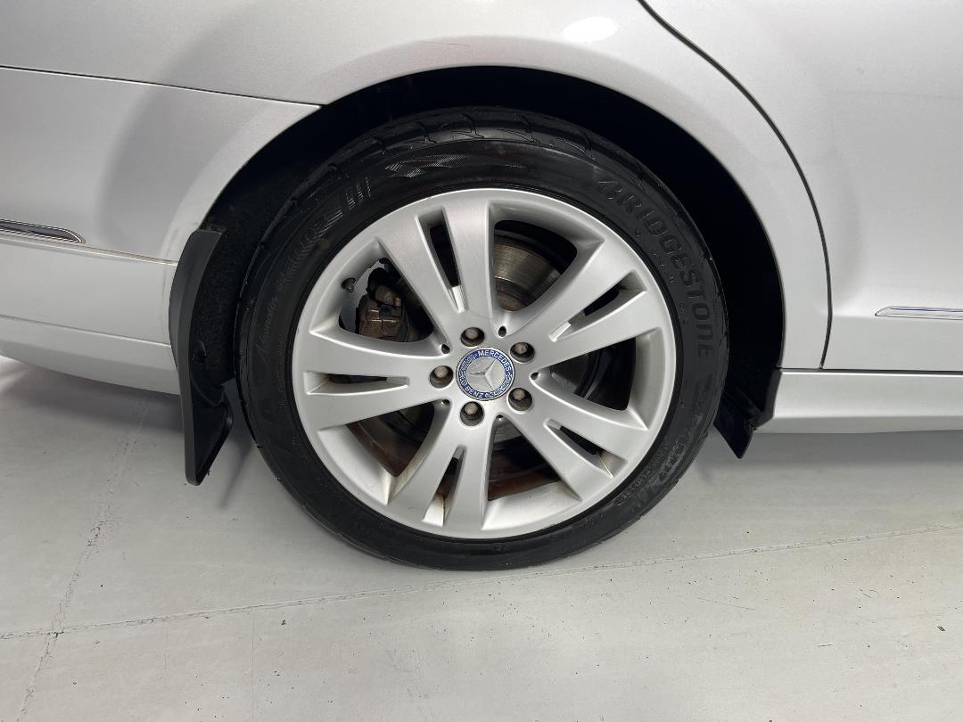 Photo '12' of Mercedes-Benz C-Class Photo '12' of Mercedes-Benz C-Class