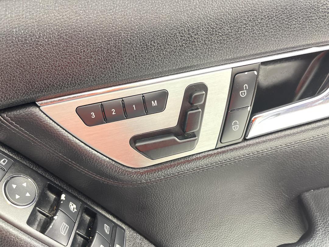 Photo '25' of Mercedes-Benz C-Class Photo '25' of Mercedes-Benz C-Class