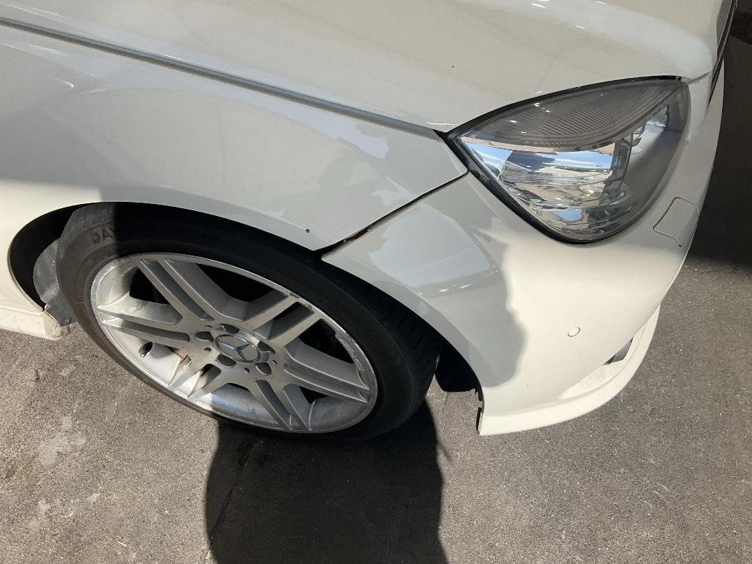 Photo '5' of Mercedes-Benz C200