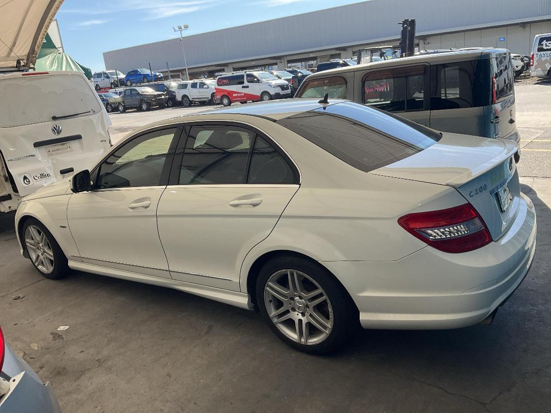 Photo '10' of Mercedes-Benz C200