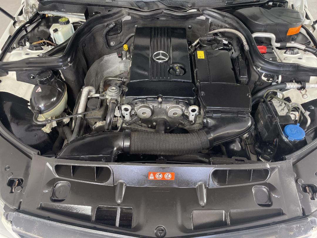 Photo '13' of Mercedes-Benz C200