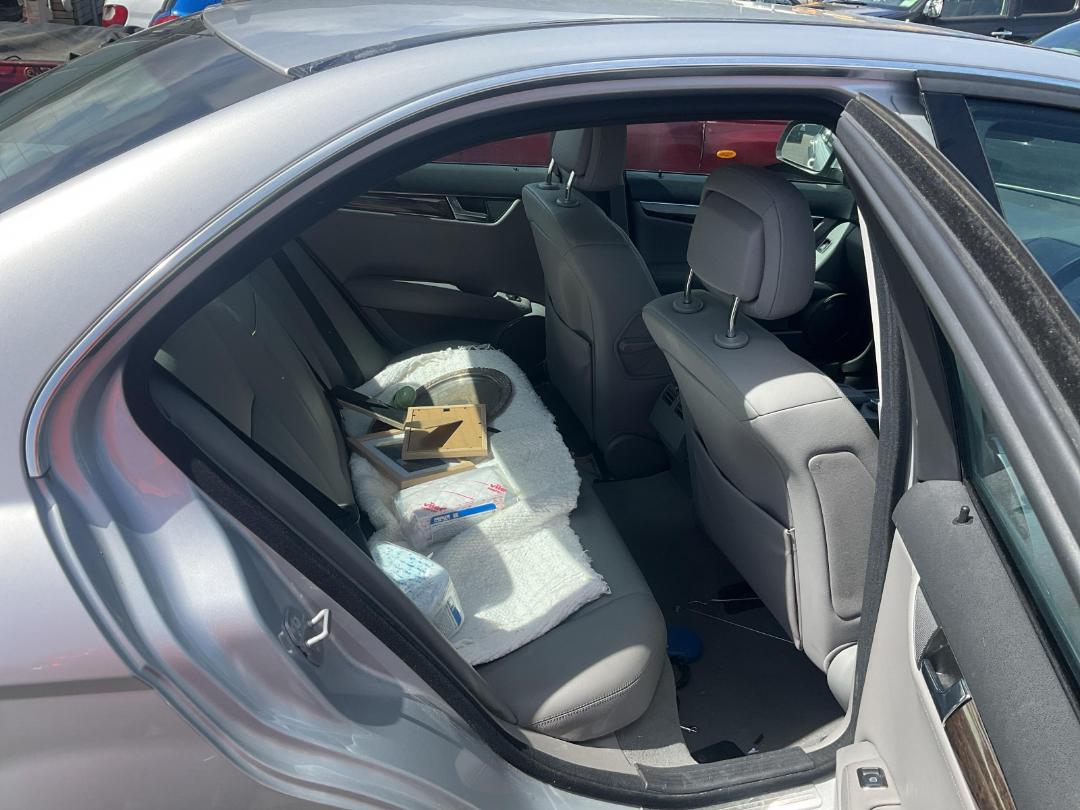 Photo '10' of Mercedes-Benz C320