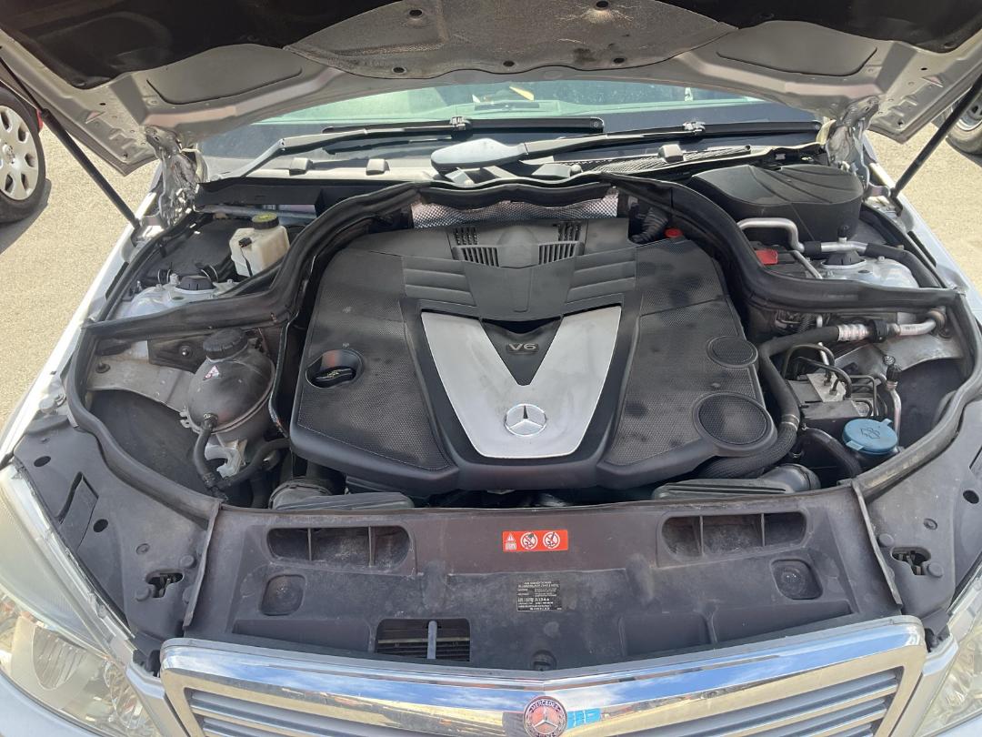 Photo '12' of Mercedes-Benz C320