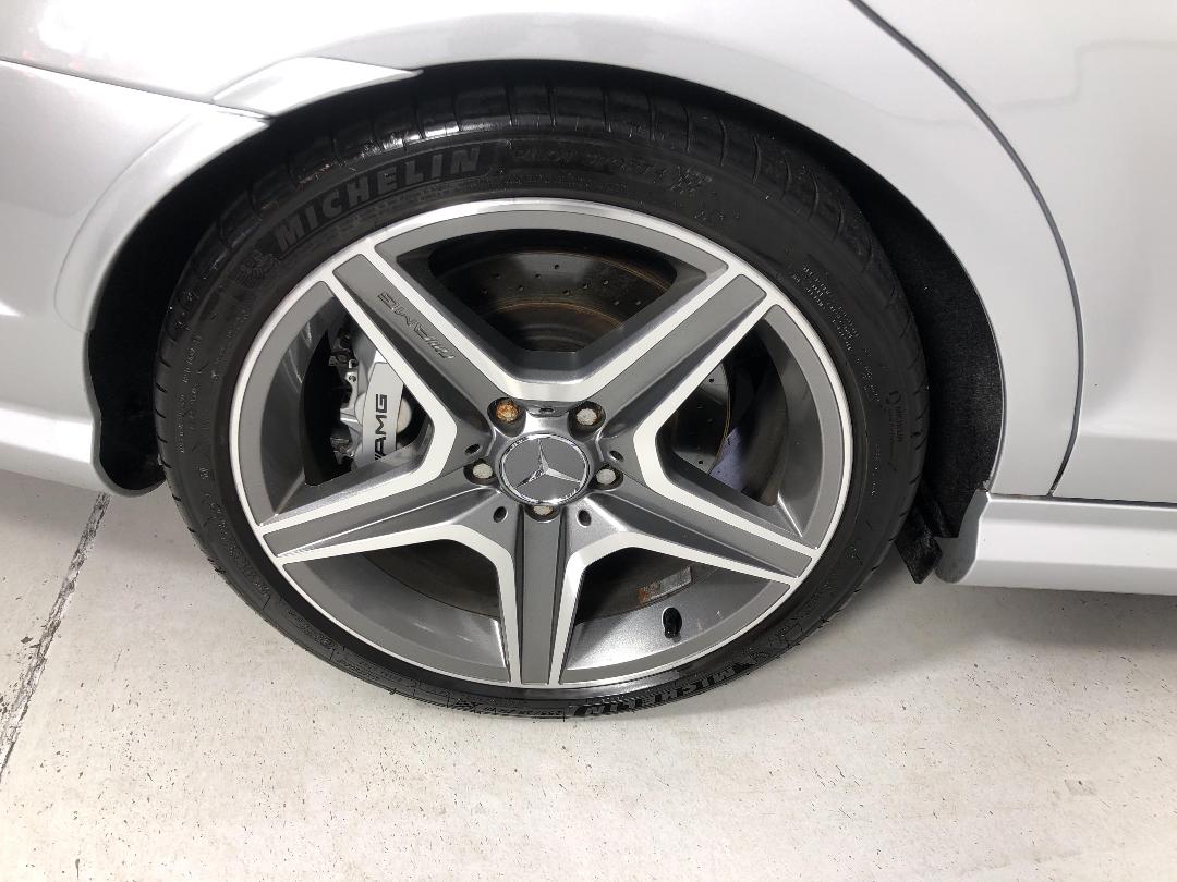 Photo '12' of Mercedes-Benz C63