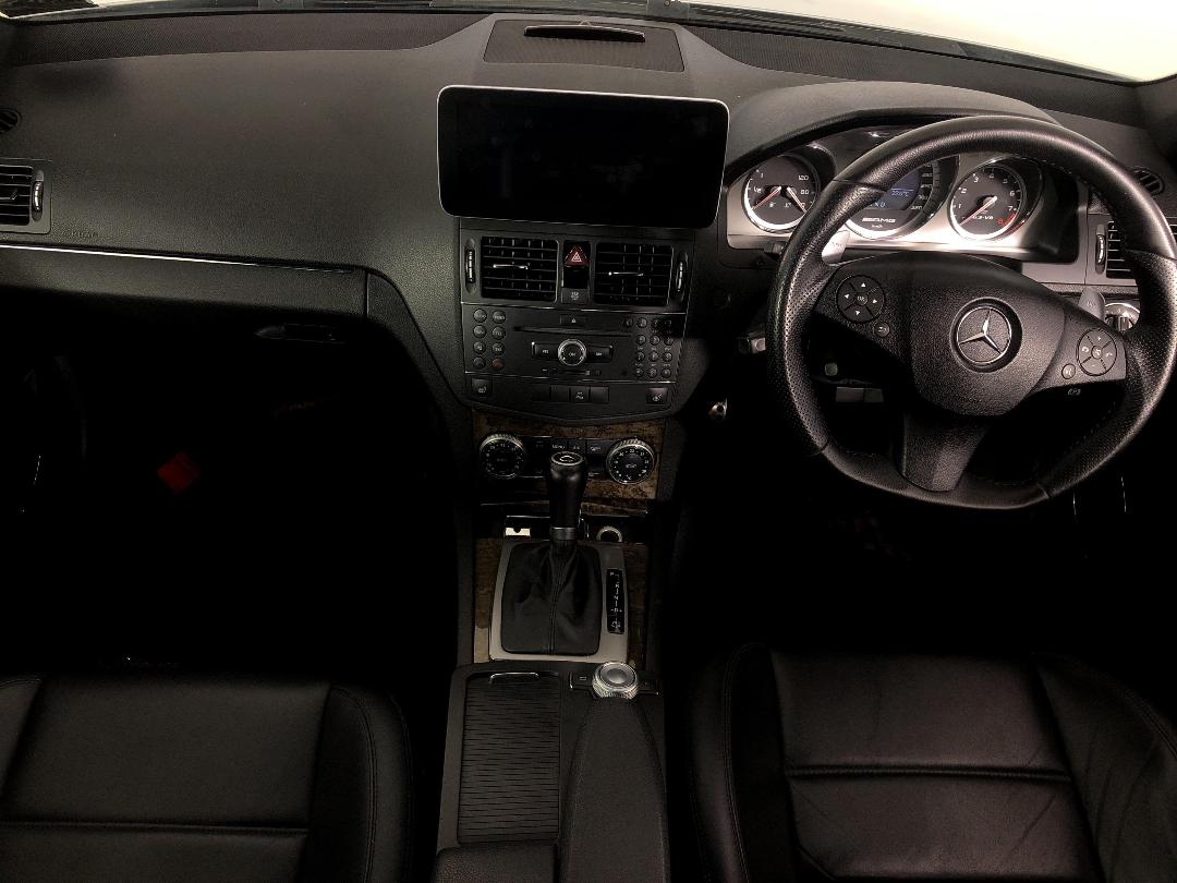 Photo '17' of Mercedes-Benz C63