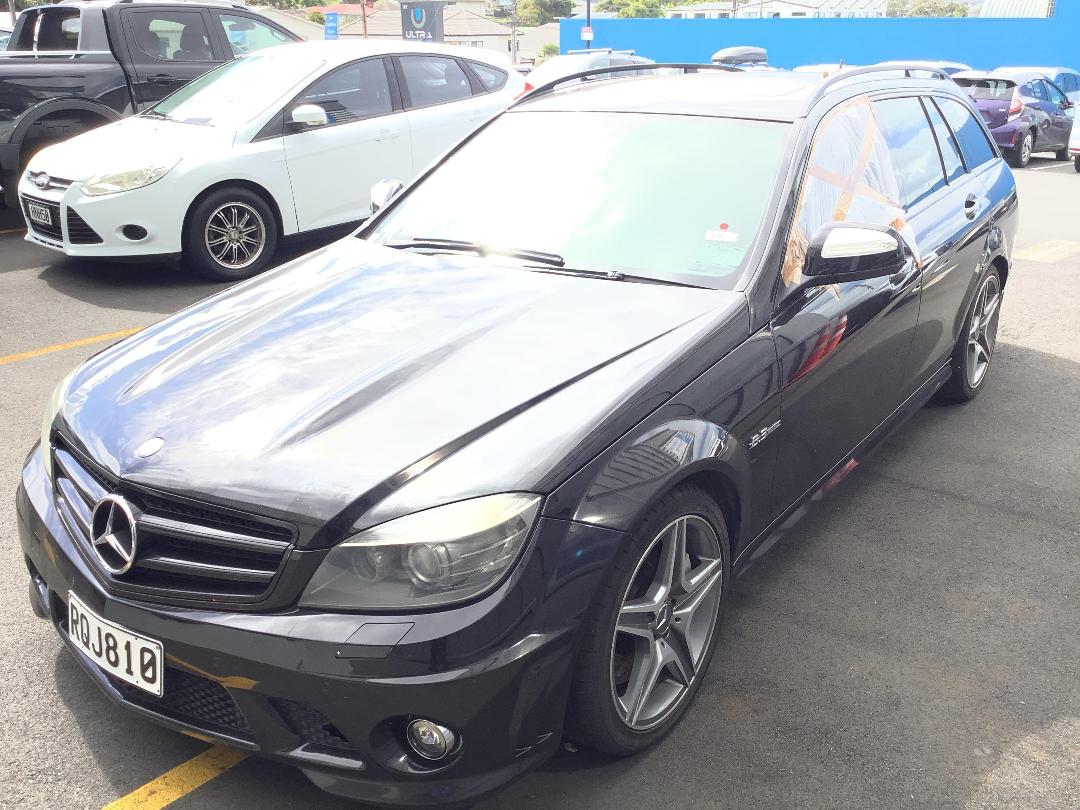 Photo '4' of Mercedes-Benz C63 AMG