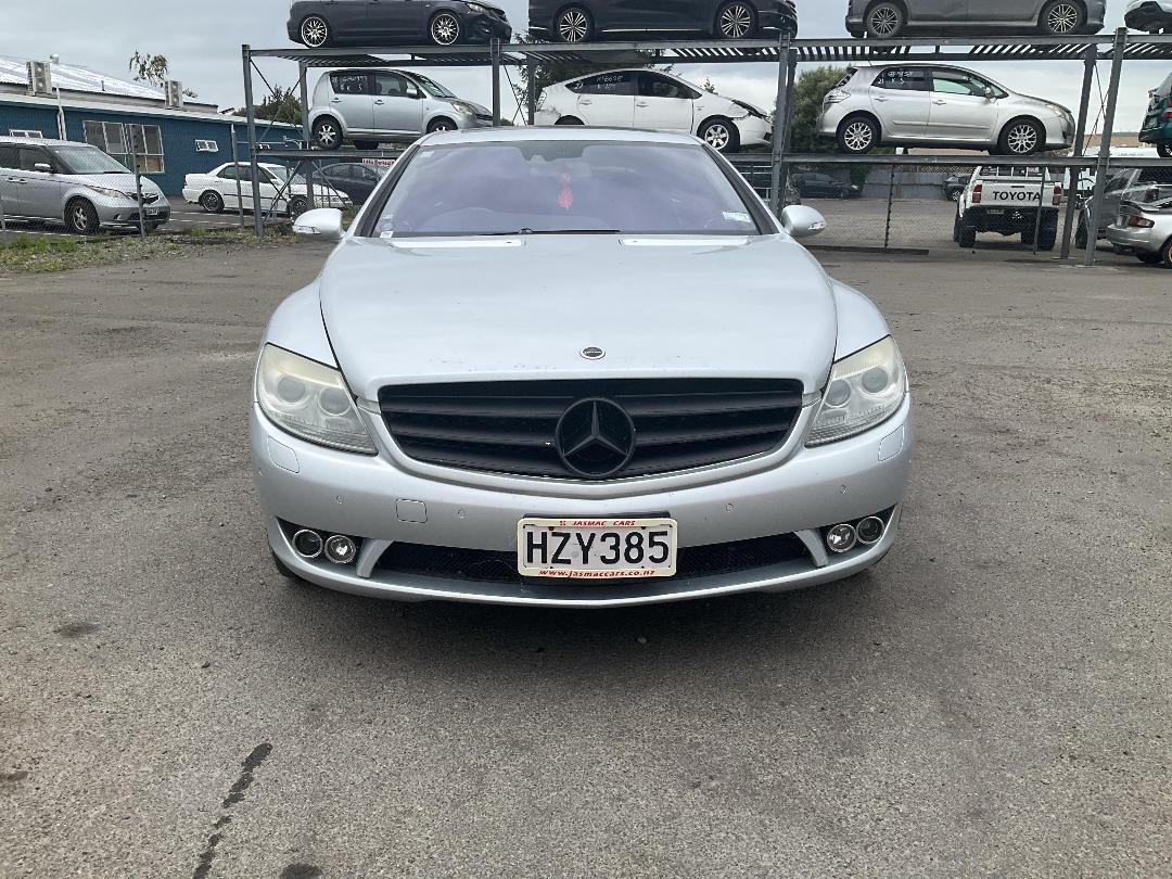 Photo '2' of Mercedes-Benz CL-Class CL550 Photo '2' of Mercedes-Benz CL-Class CL550