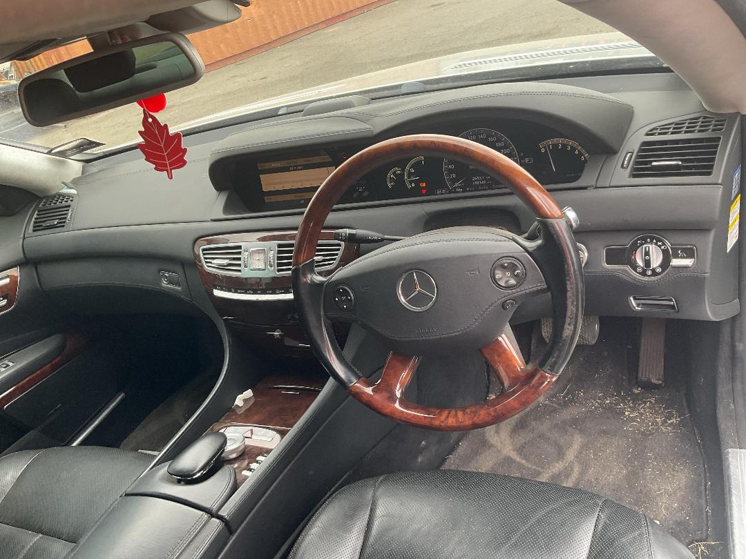 Photo '12' of Mercedes-Benz CL-Class CL550 Photo '12' of Mercedes-Benz CL-Class CL550