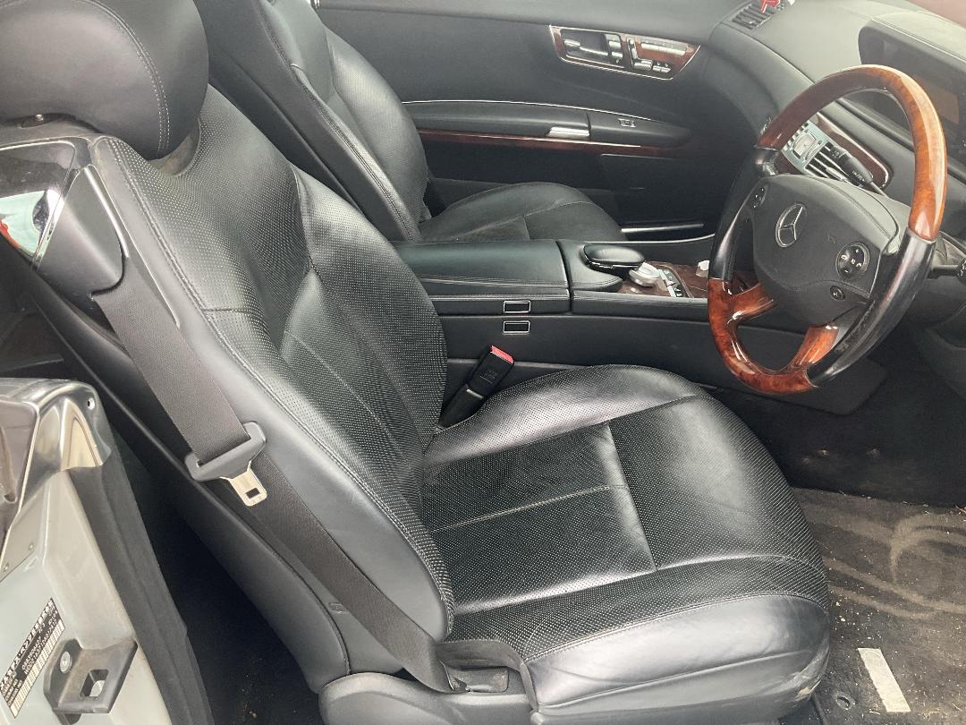 Photo '13' of Mercedes-Benz CL-Class CL550 Photo '13' of Mercedes-Benz CL-Class CL550