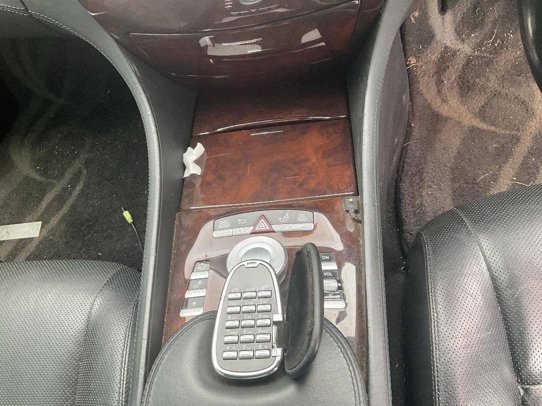 Photo '15' of Mercedes-Benz CL-Class CL550 Photo '15' of Mercedes-Benz CL-Class CL550