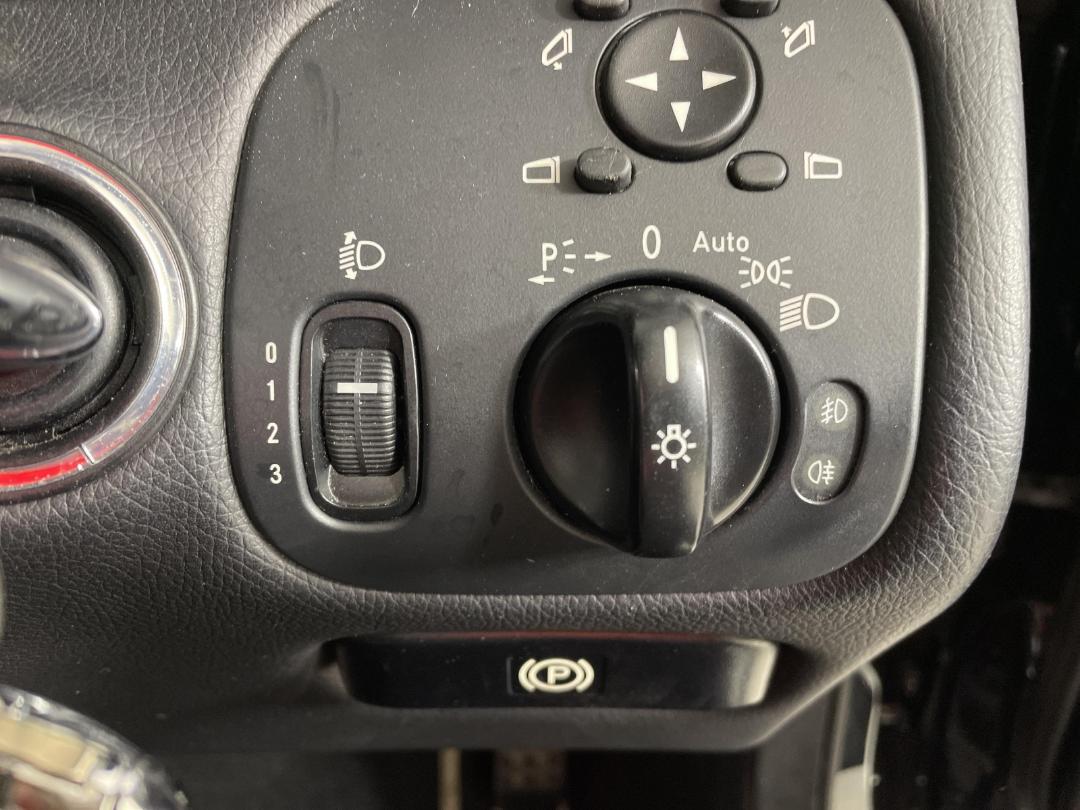 Photo '25' of Mercedes-Benz CLC-Class Photo '25' of Mercedes-Benz CLC-Class