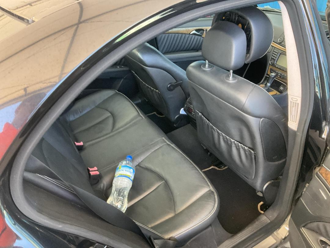 Photo '20' of Mercedes-Benz E-Class E320 CDI Avantgarde Photo '20' of Mercedes-Benz E-Class E320 CDI Avantgarde