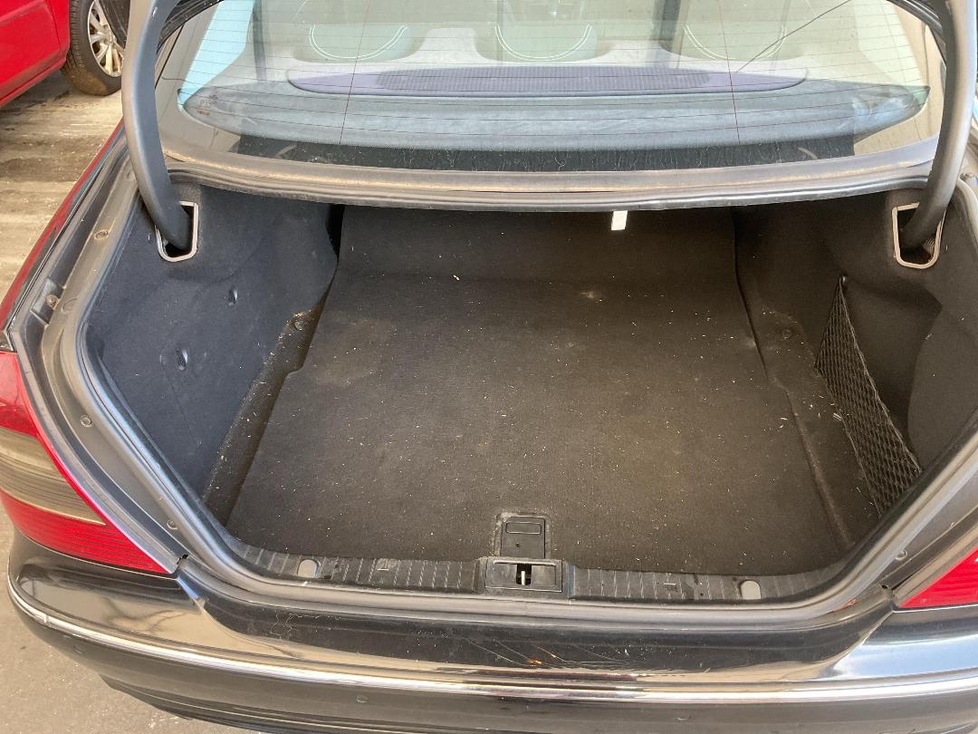 Photo '22' of Mercedes-Benz E-Class E320 CDI Avantgarde Photo '22' of Mercedes-Benz E-Class E320 CDI Avantgarde