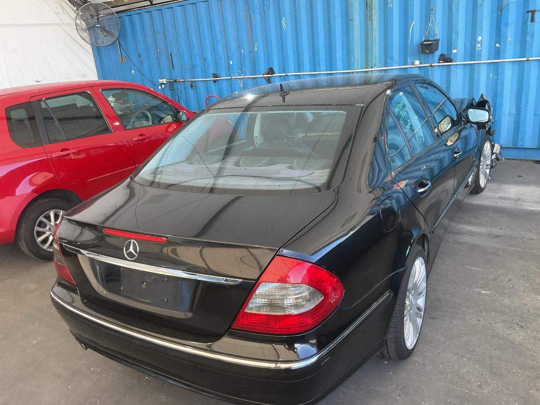 Photo '12' of Mercedes-Benz E-Class E320 CDI Avantgarde Photo '12' of Mercedes-Benz E-Class E320 CDI Avantgarde