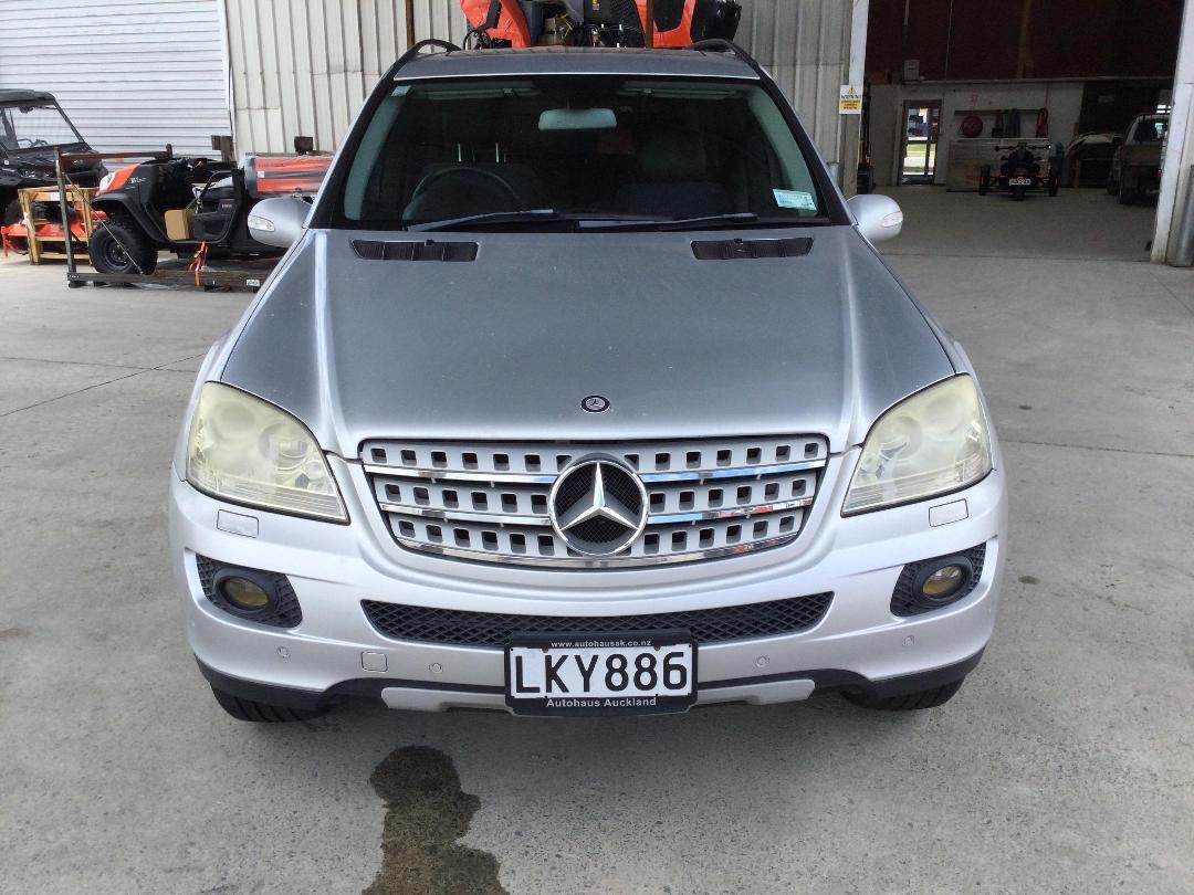 Photo '2' of Mercedes-Benz Ml350 Photo '2' of Mercedes-Benz Ml350