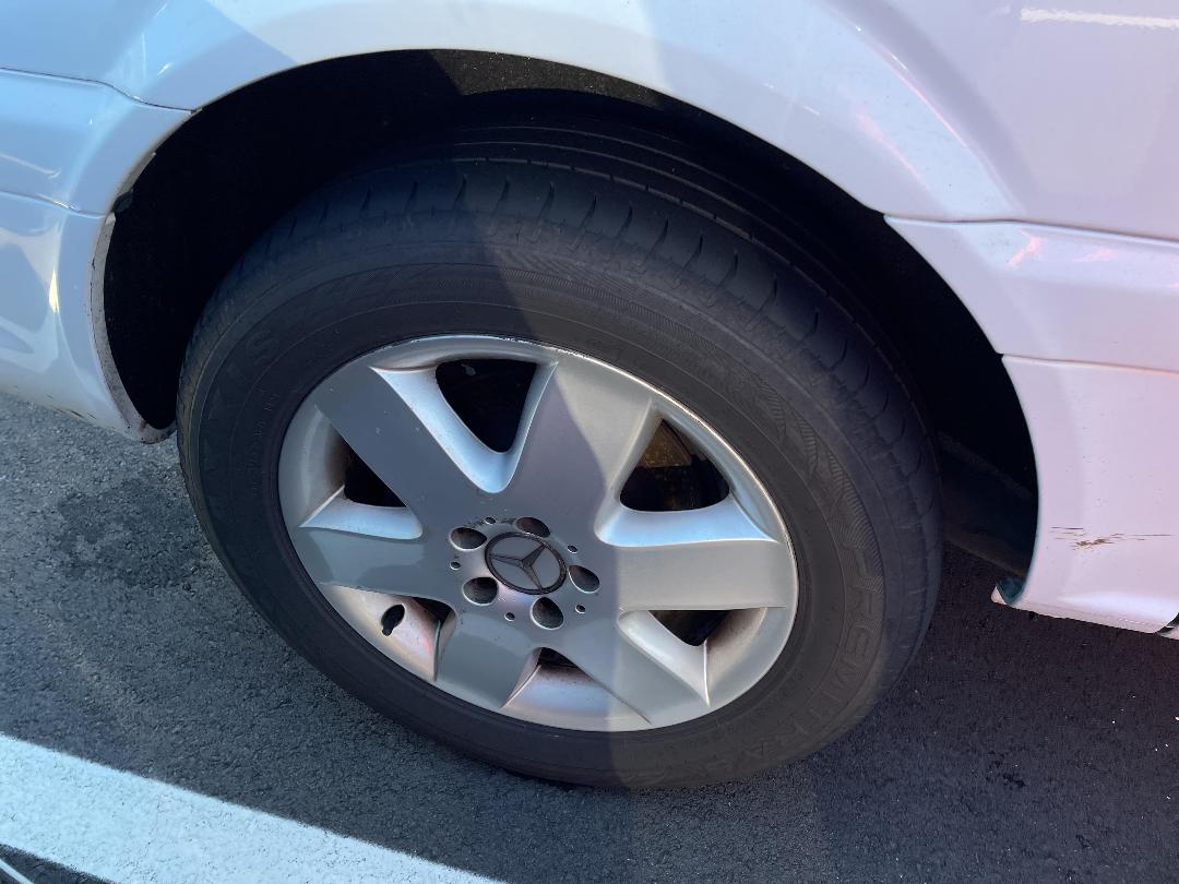 Photo '8' of Mercedes-Benz V350 Photo '8' of Mercedes-Benz V350