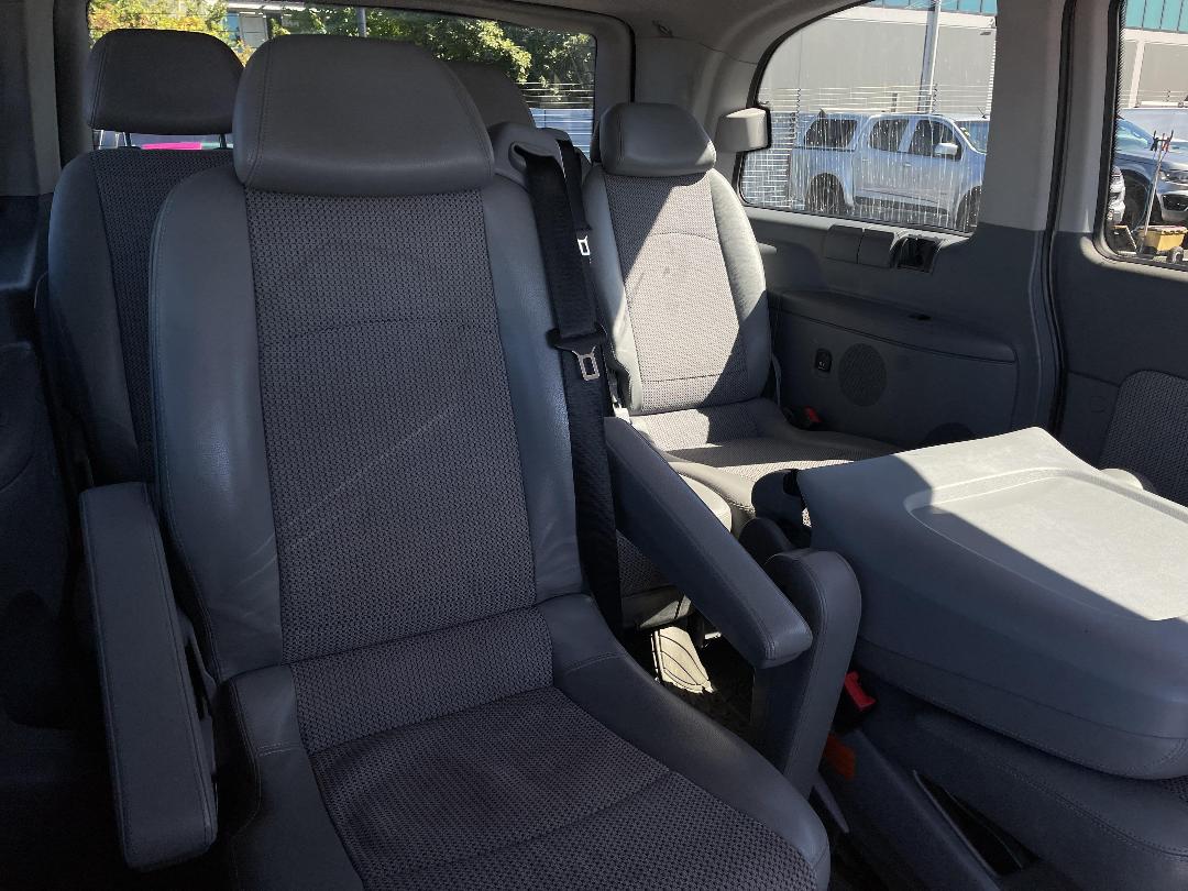 Photo '17' of Mercedes-Benz V350 Photo '17' of Mercedes-Benz V350