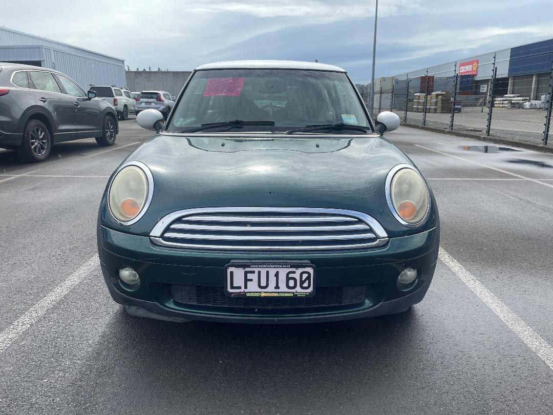 Photo '2' of Mini Cooper Photo '2' of Mini Cooper