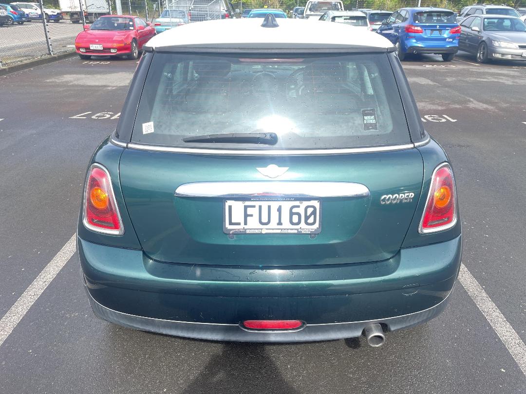 Photo '5' of Mini Cooper Photo '5' of Mini Cooper