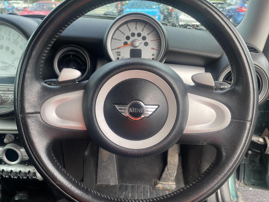 Photo '21' of Mini Cooper Photo '21' of Mini Cooper