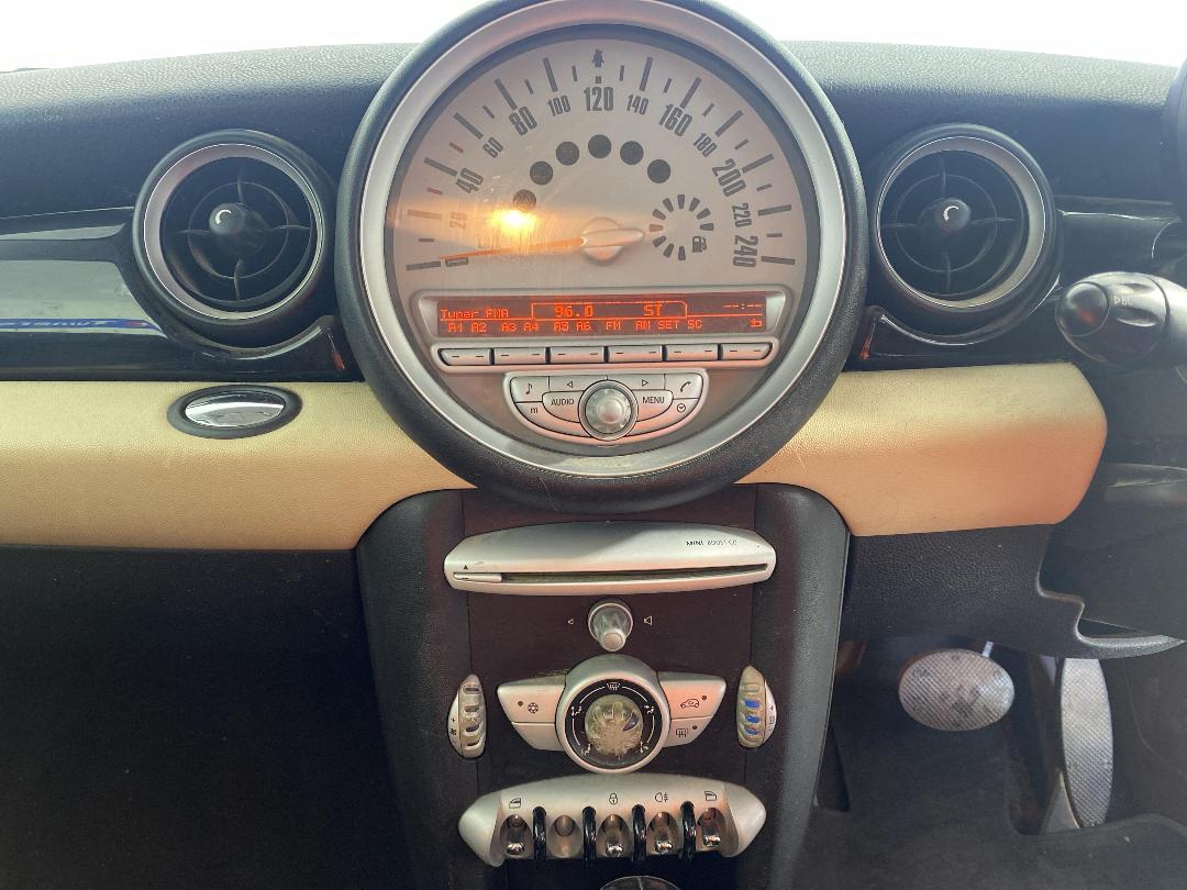 Photo '18' of Mini Cooper Photo '18' of Mini Cooper