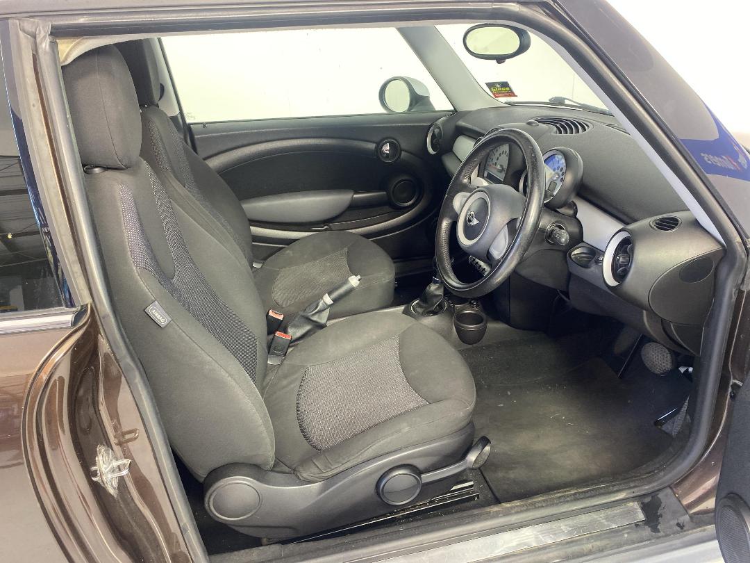 Photo '16' of Mini Cooper