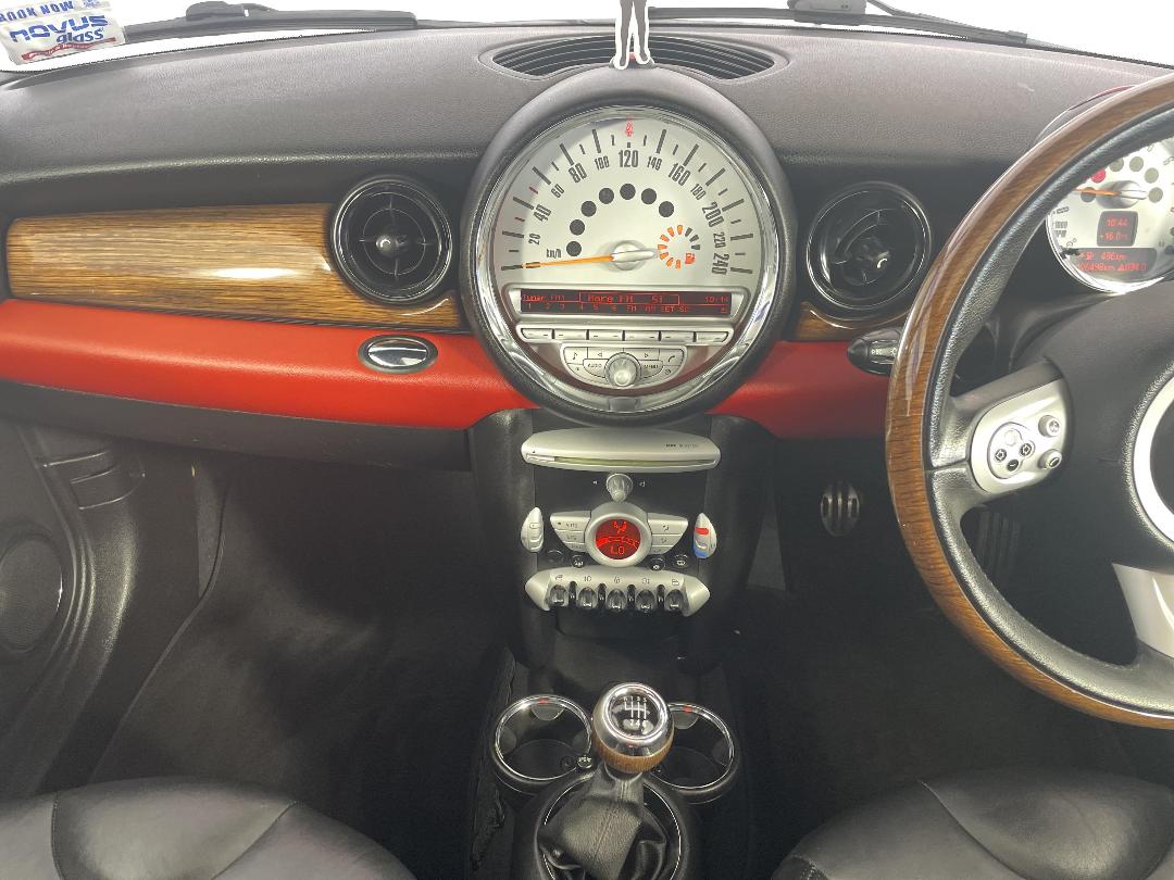 Photo '18' of Mini Cooper S Photo '18' of Mini Cooper S