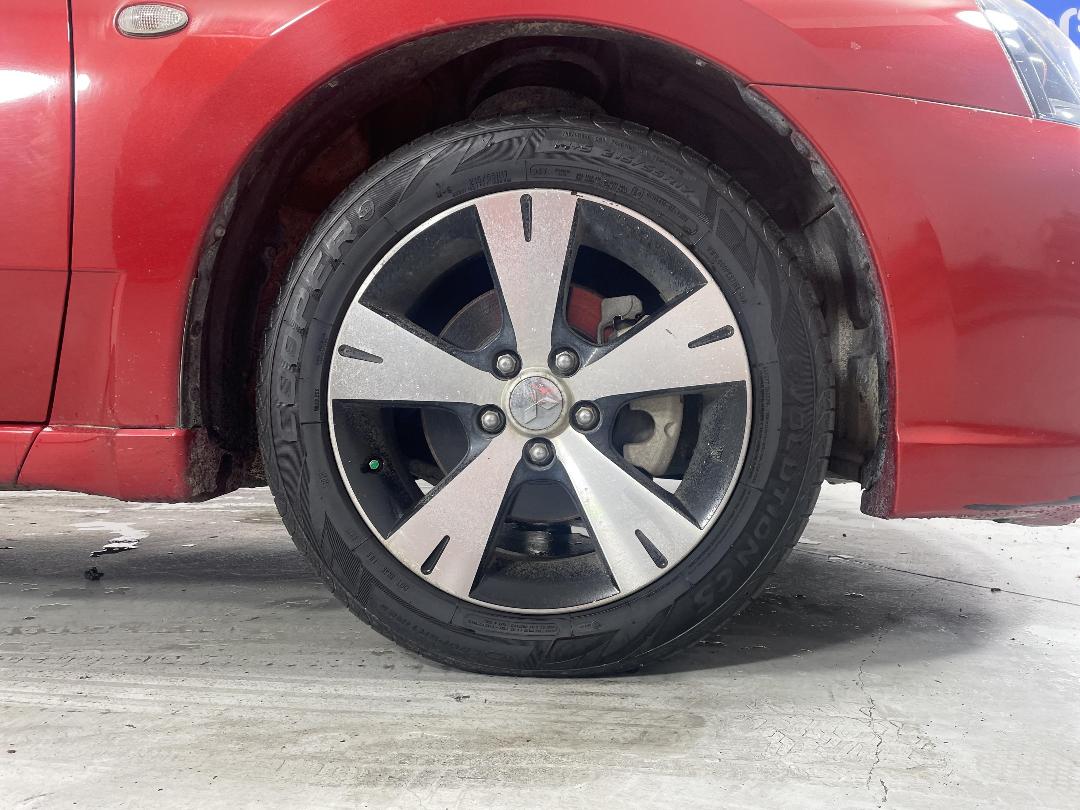 Photo '9' of Mitsubishi 380