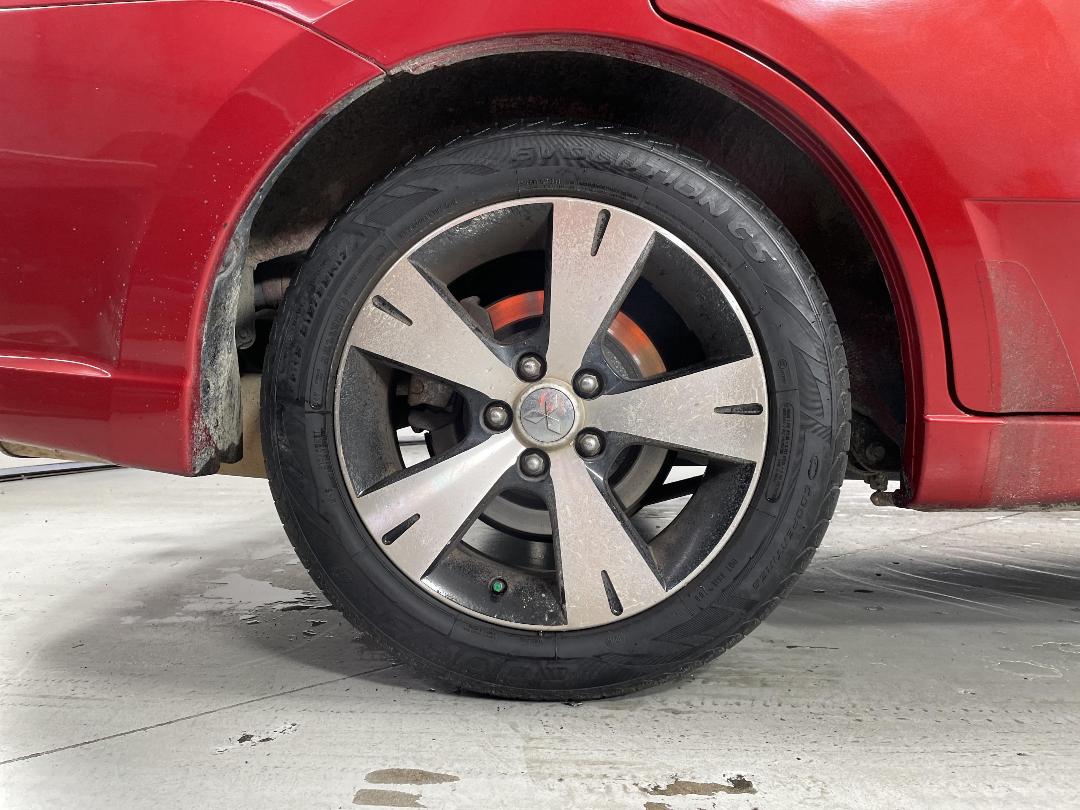 Photo '12' of Mitsubishi 380