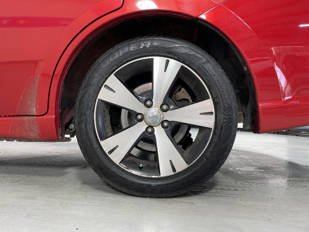 Photo '11' of Mitsubishi 380