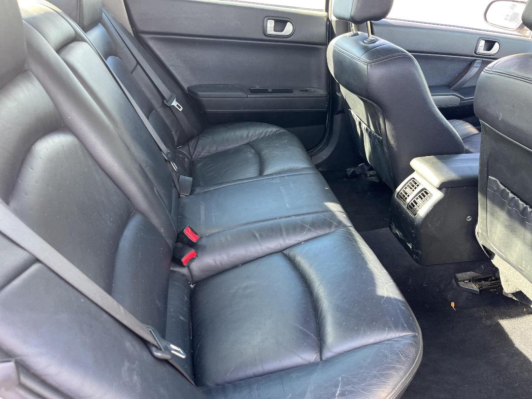 Photo '18' of Mitsubishi 380 Platinum