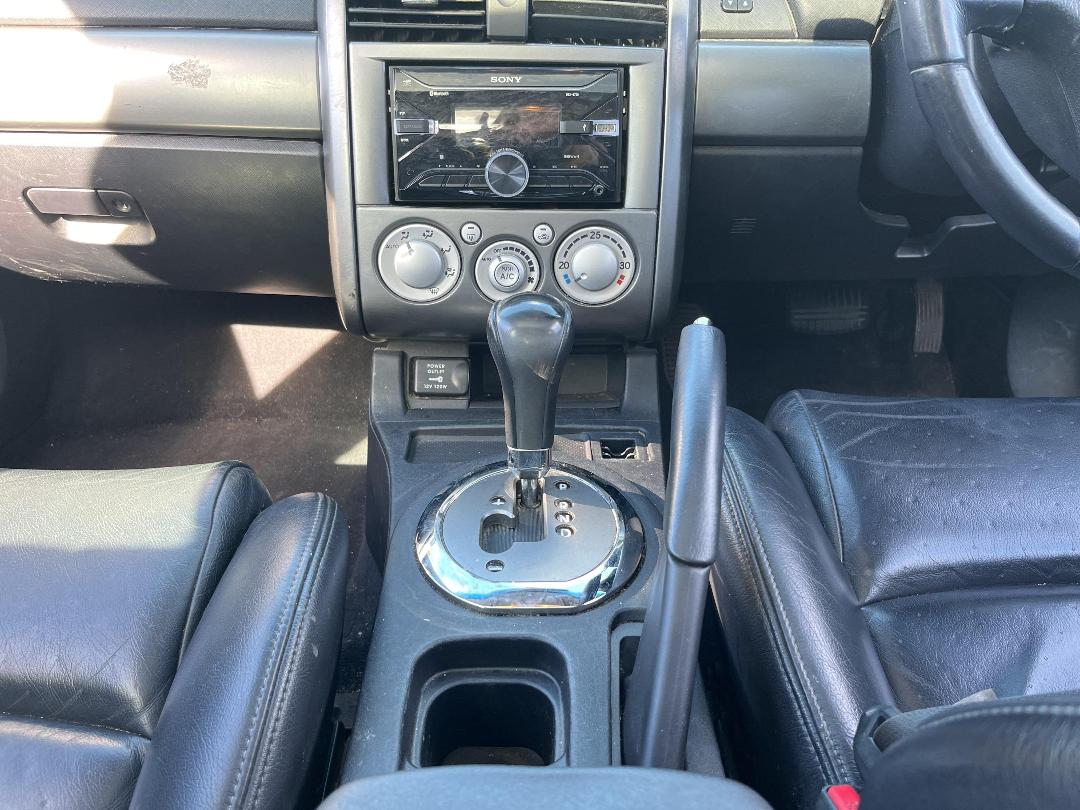 Photo '16' of Mitsubishi 380 Platinum