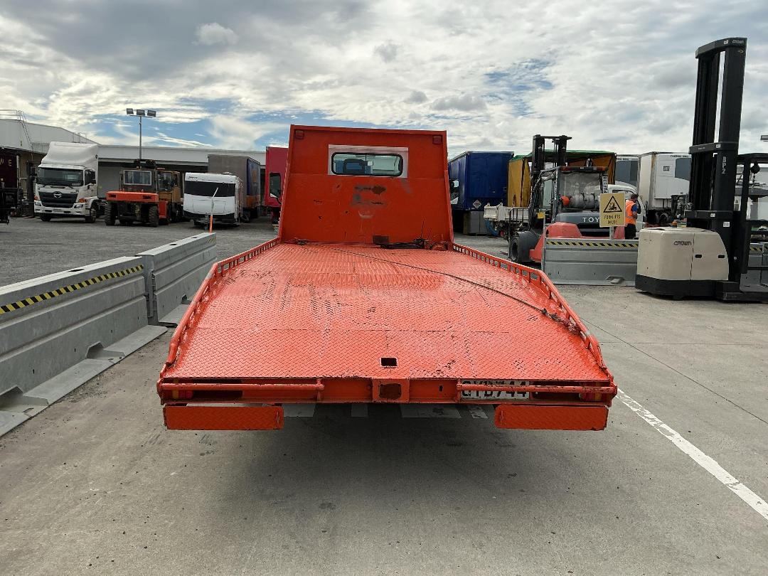 Photo '5' of Mitsubishi Canter FLAT DECK Tow Truck