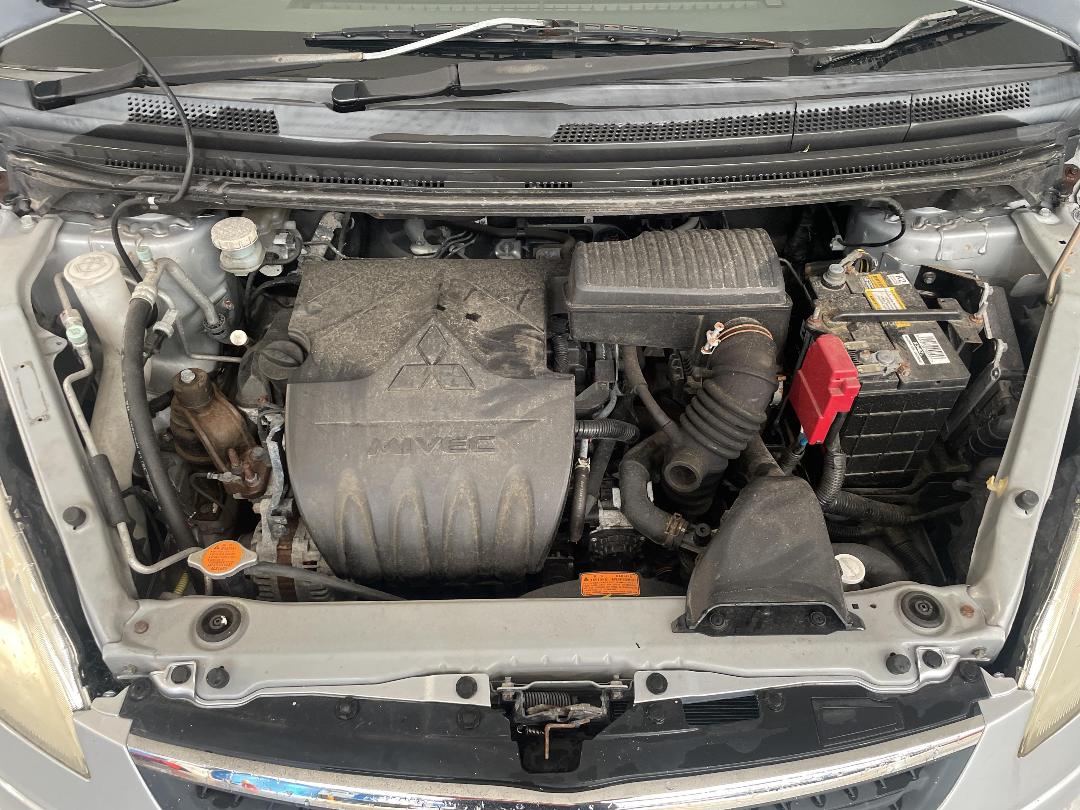 Photo '13' of Mitsubishi Colt Photo '13' of Mitsubishi Colt