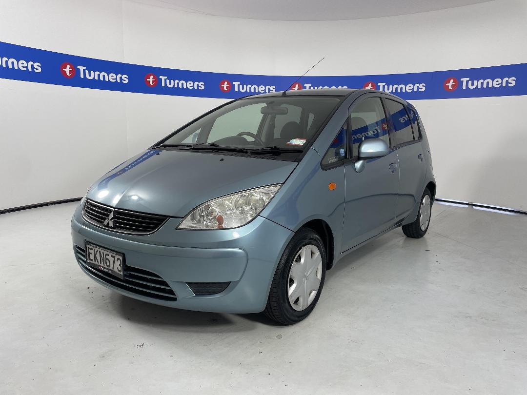 Photo '4' of Mitsubishi Colt