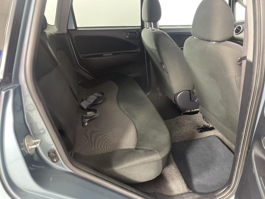 Photo '20' of Mitsubishi Colt