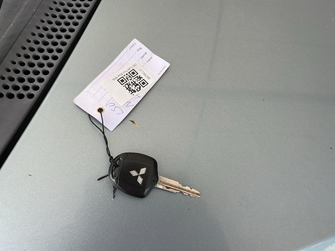 Photo '13' of Mitsubishi Colt Plus LS Photo '13' of Mitsubishi Colt Plus LS