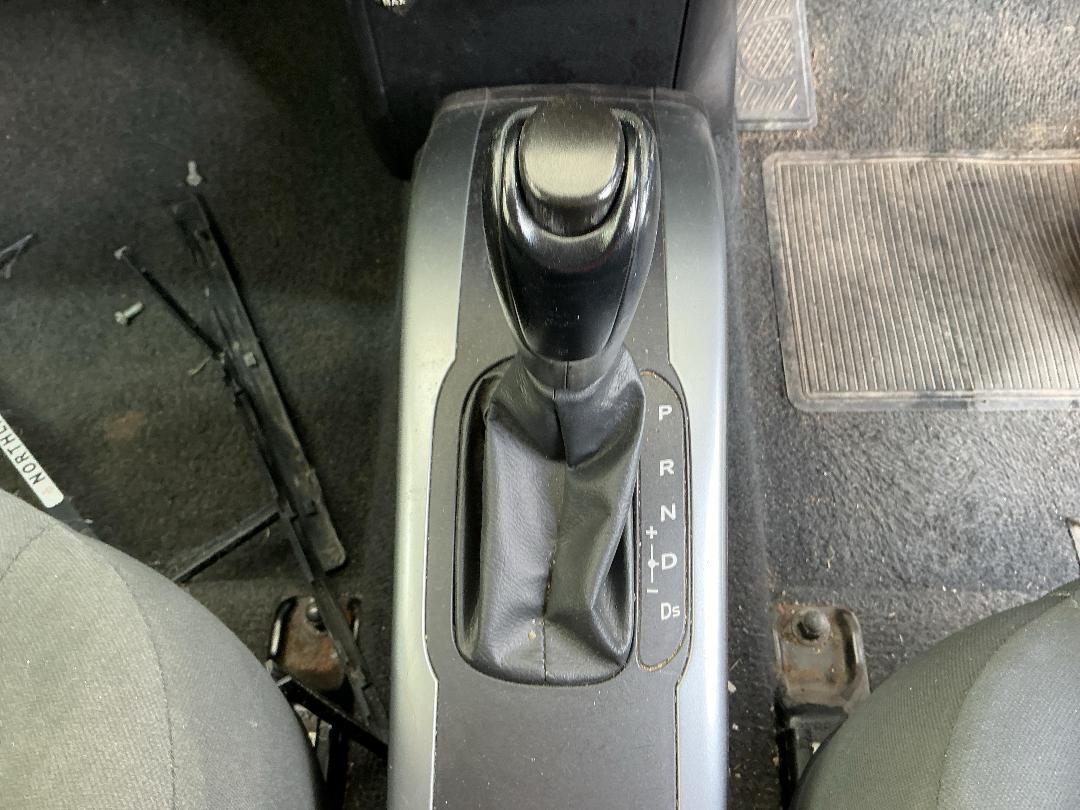 Photo '12' of Mitsubishi Colt Plus LS Photo '12' of Mitsubishi Colt Plus LS