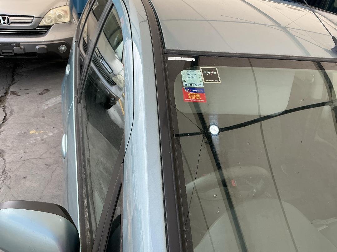 Photo '14' of Mitsubishi Colt Plus LS Photo '14' of Mitsubishi Colt Plus LS