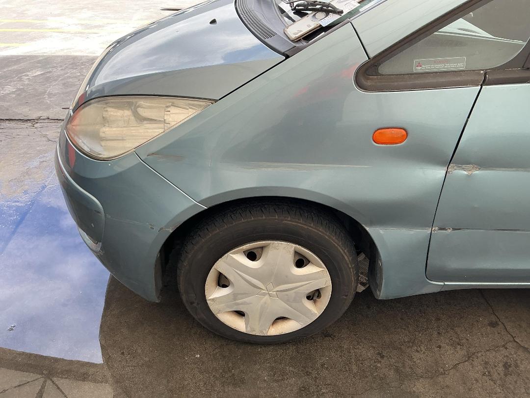 Photo '19' of Mitsubishi Colt Plus LS Photo '19' of Mitsubishi Colt Plus LS