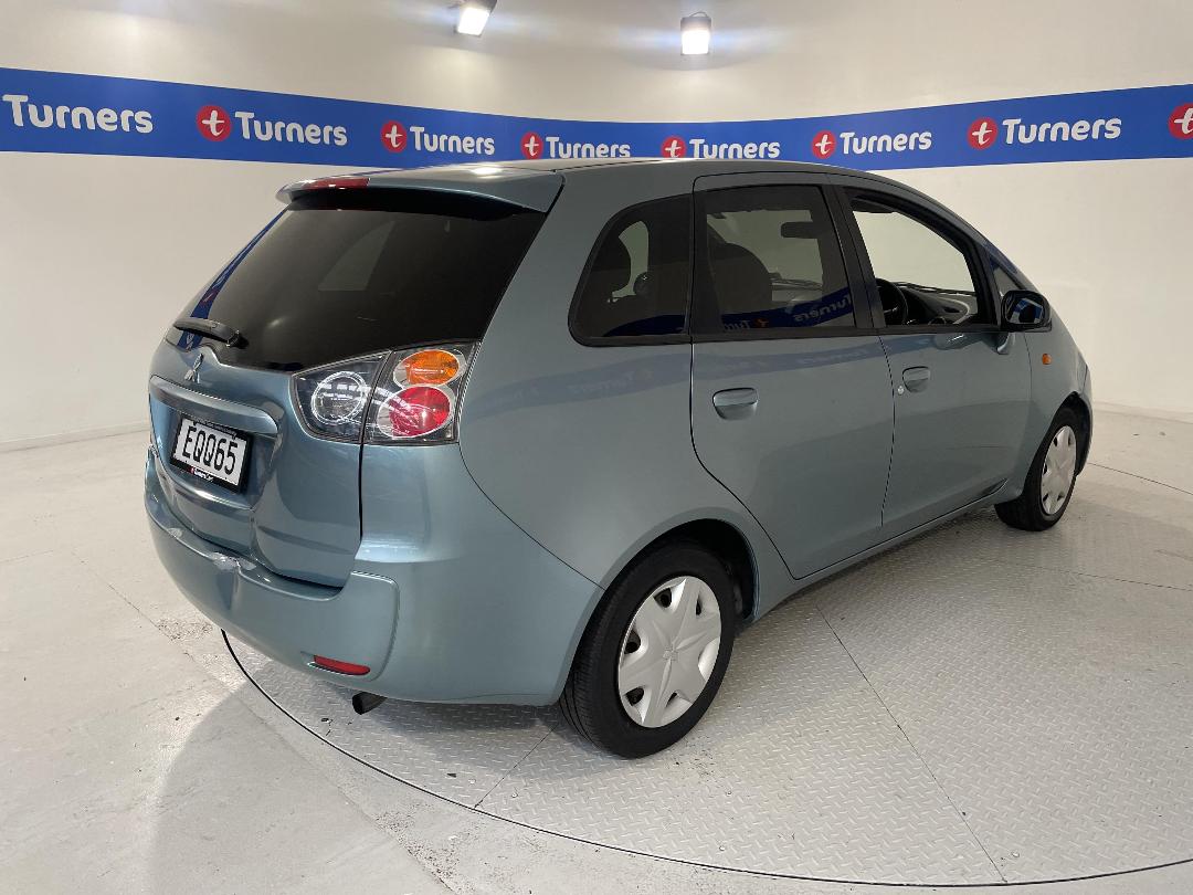 Photo '7' of Mitsubishi Colt Plus