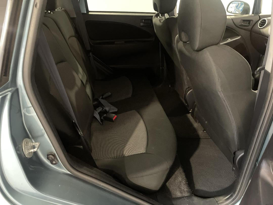 Photo '20' of Mitsubishi Colt Plus