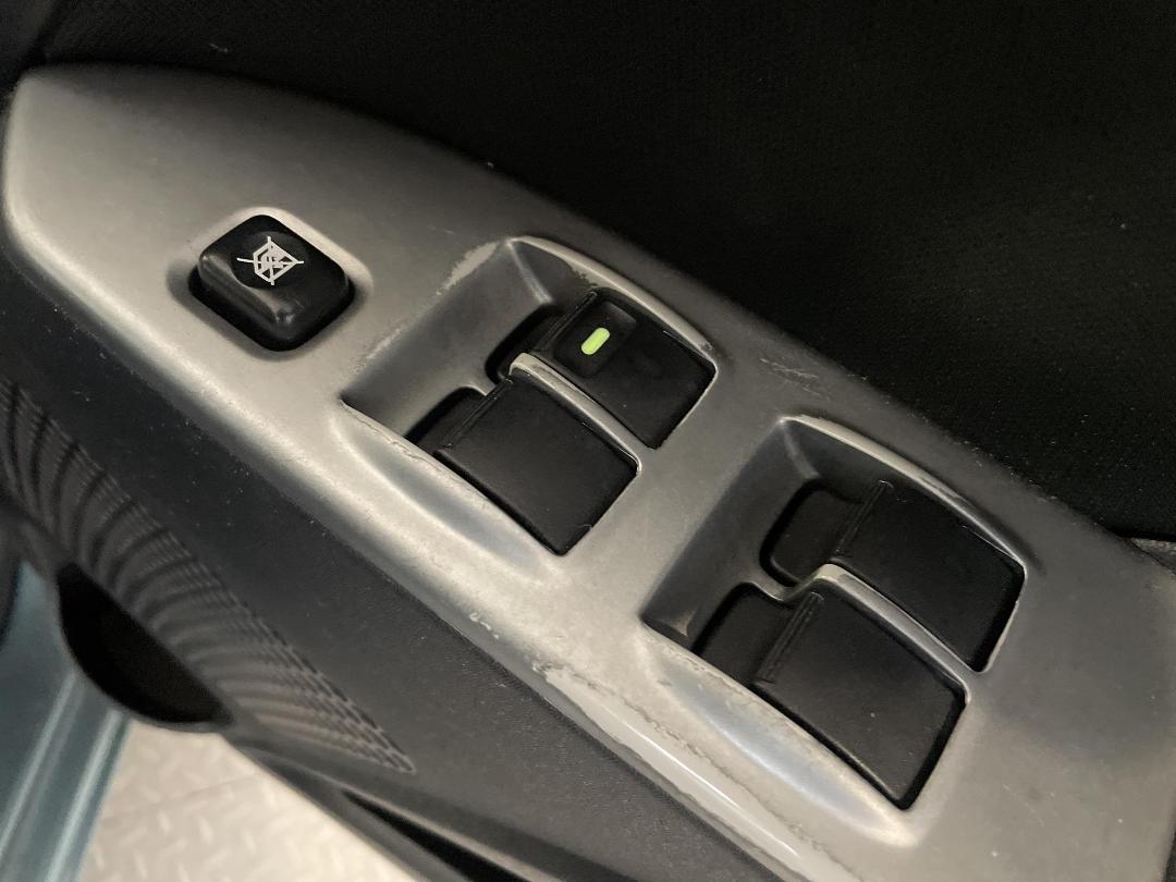 Photo '23' of Mitsubishi Colt Plus