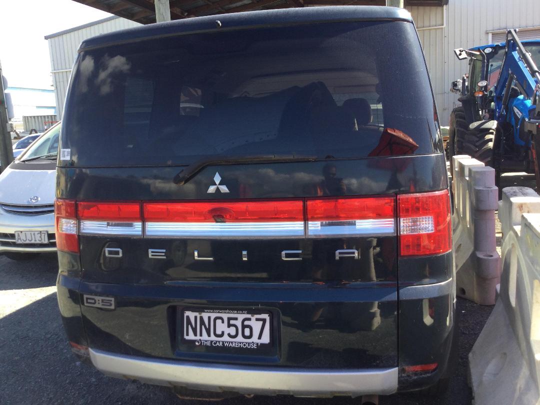 Photo '6' of Mitsubishi Delica Photo '6' of Mitsubishi Delica