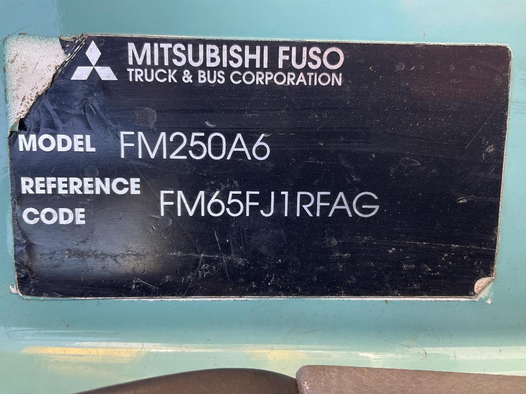 Photo '45' of Mitsubishi Fighter FM250A6 Horse Truck